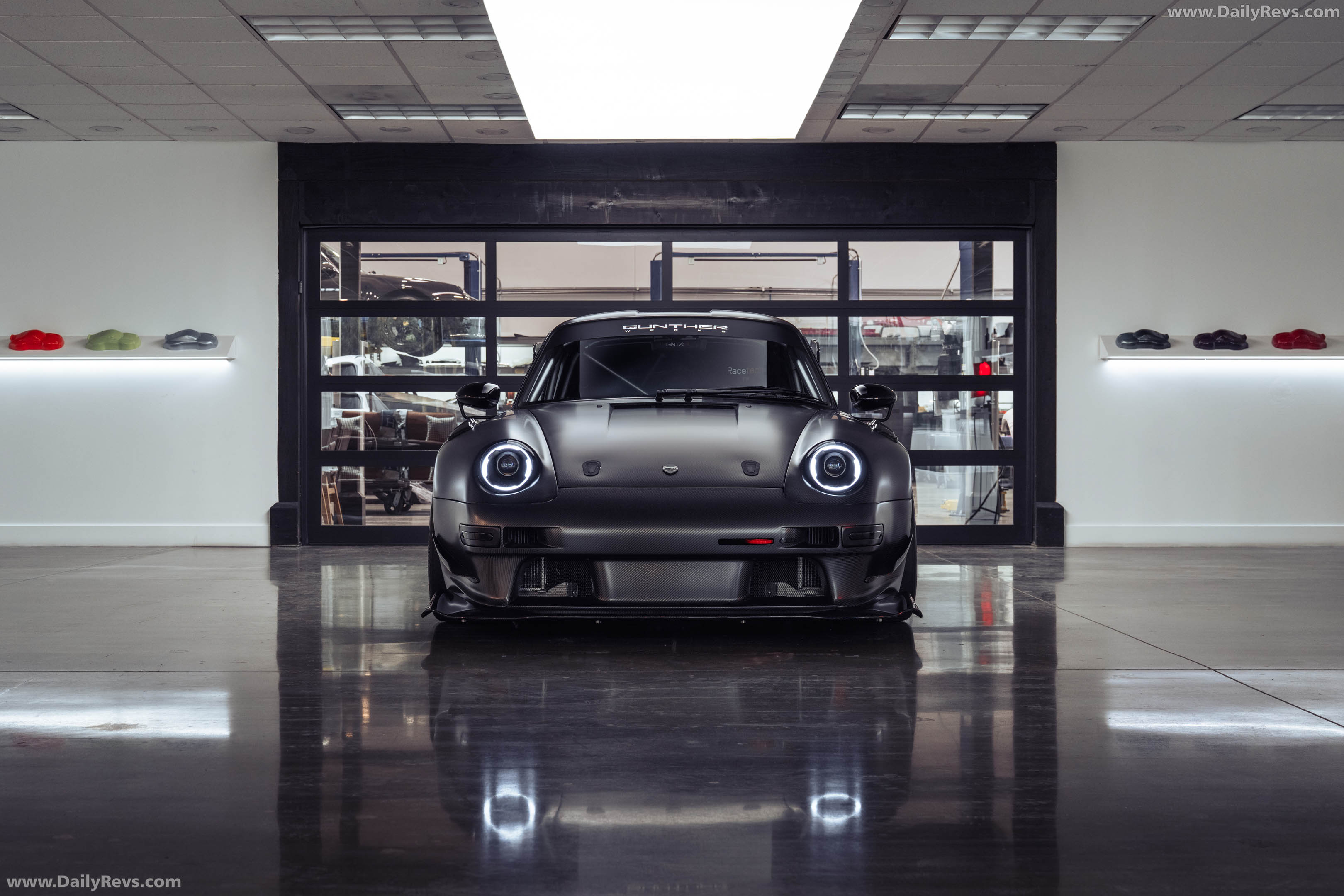 2027 Gunther Werks GXR-Evo Front View